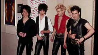 Billy Idol . John Wayne - avi768k