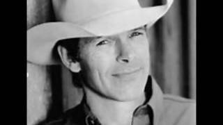 Chris Ledoux ft. Charlie Daniels - Even cowboys like a little bit of rock n roll lyrics