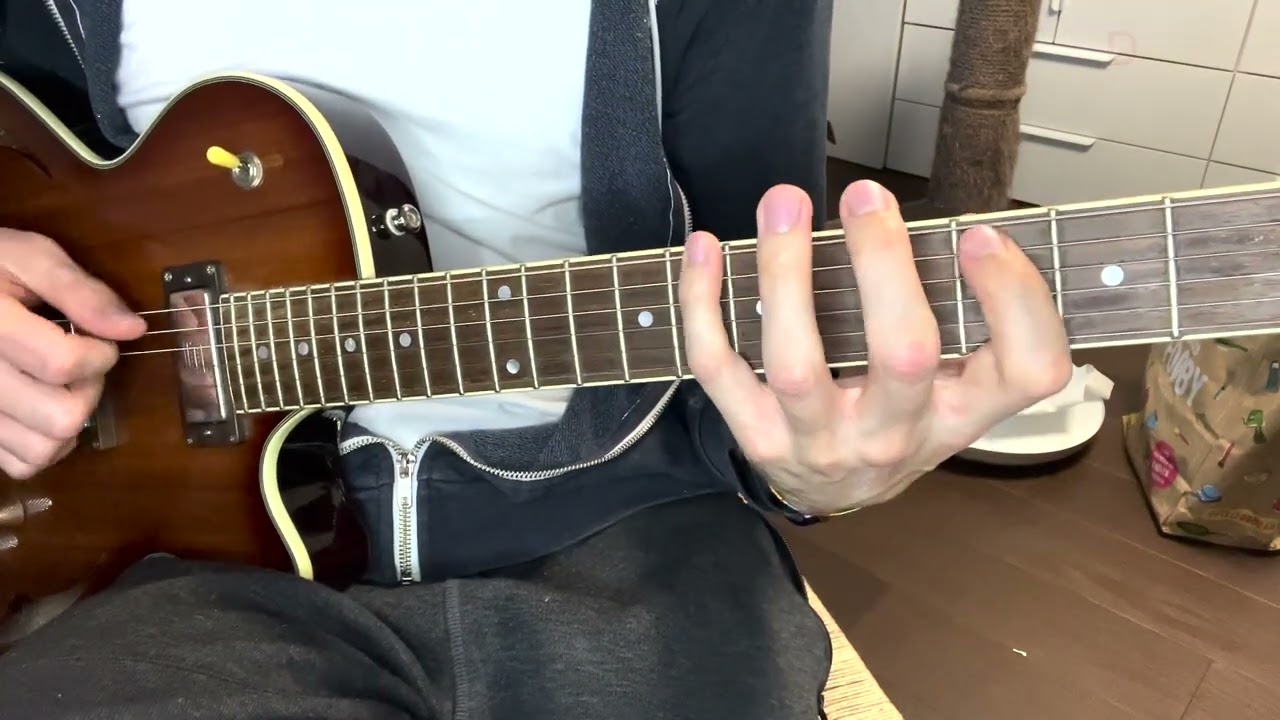 Guitar exercise showing a major 7b5 arpeggio voice-led through the circle of fourths.