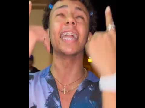 @jcp_oficial_ Tira a @cepeda.65 @fabriell_ @elabusador7w @conepmusicpr @dineropplm (Tiraera)