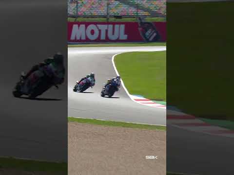 Was für ein Start in Rennen 1! 🚀 | 2025 #FrenchWorldSBK 🇫🇷