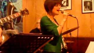 The Jenny Smith Quintet: Grove Inn Jazz Club