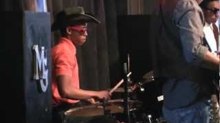 Mignon Grabois- Sing: Live at The Listening Room