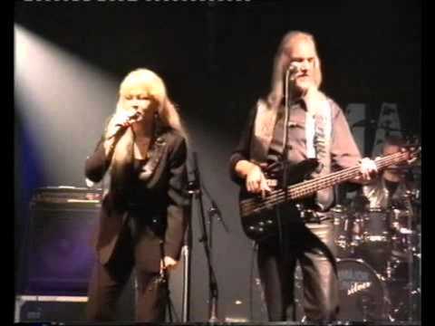 Major Dundee Band & Toni Willé  - Raised on love