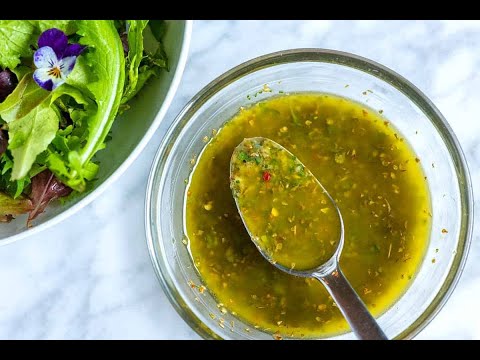 ITALIAN SALAD DRESSING, COMMERCIALLY BOTTLED, SOLD UNREFRIGERATED - UNOPENED.
