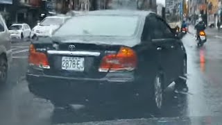 還可以轉到一半反悔的喔？