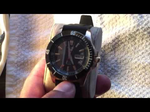 Seiko 4r35 & NH35 movement