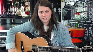Alex Lahey - Every Day&#39;s The Weekend (Live)