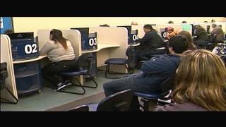 Busca por melhores salários e recolocação profissional - Jornal Futura - Canal Futura