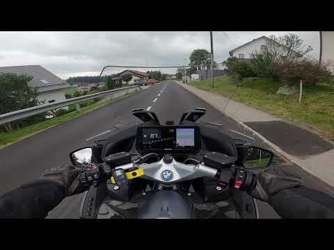 BMW R1250RT & Bridgestone T32GT; GoPro Helmbefestigung