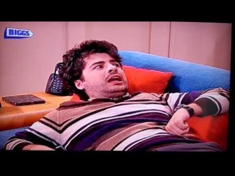 MCA4 Zé Maria sufoca Paulo