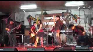 Party rock anthem/Moves Like Jagger Mashup and Smells like teen spirit/Billie Jean-Zoom