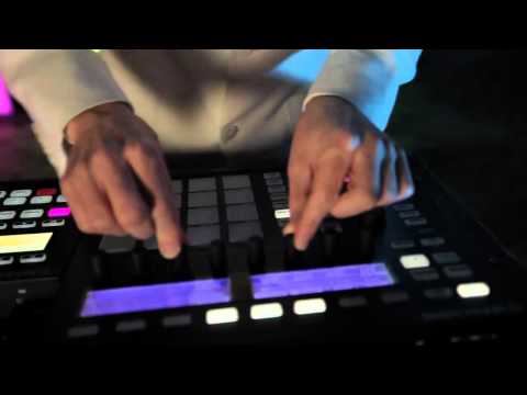 Maschine MK2 demo by Jeremy Ellis // presented by ToneControl.nl