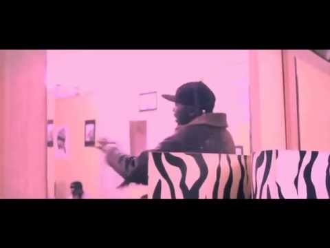 MOLOVE thug in the club Directed by Abass Seck (artistik)