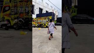Download lagu lokasi markas Brewog Audio terpantau sepi hanya beberapa armada tersisa #brewogaudio mp3