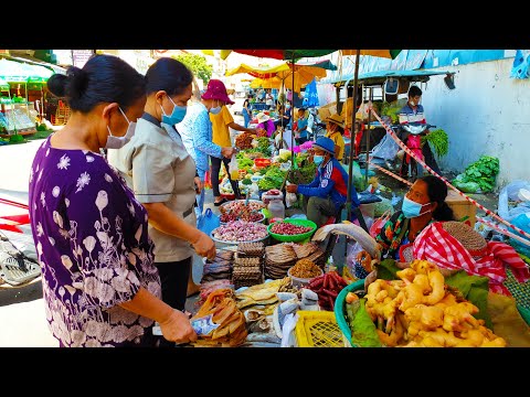 Breakfast, Desserts, And More For Sales  - Amazing Morning Market Food Scense @ Boeng Trabaek Market