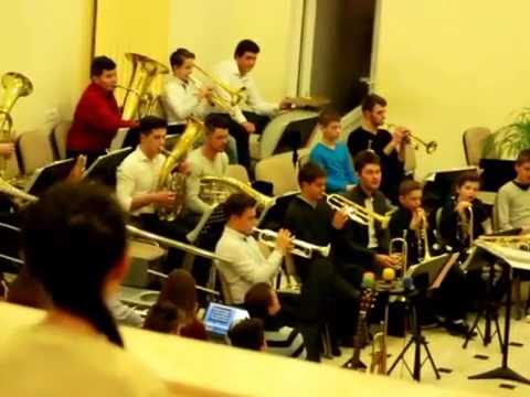 Fanfara Iermata - Din a cerului marire