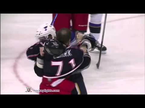 Nathan Oystrick vs Chris Clark Nov 10, 2010