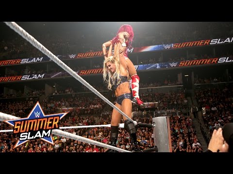Summerslam: Sasha Banks vs. Charlotte