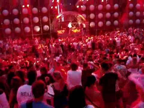 Sunrise Festival 2009 - Robert M 01