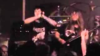 Suicide Silence - Destruction Of A Statue in Tempe,AZ 12/27/05