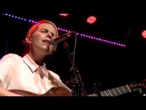 Aoife O’Donovan - King of All Birds (Live on eTown)
