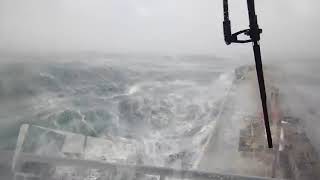 Big Ships in BAD WEATHER
