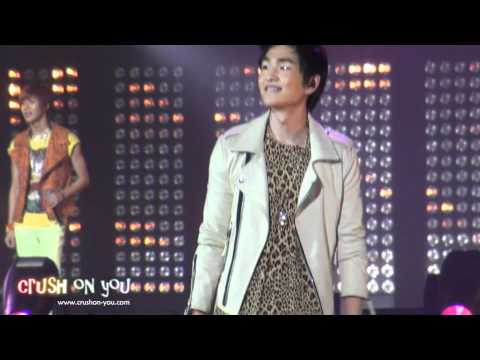 110611 SMTOWN PARIS - SHINee [ONEW] Stand by me