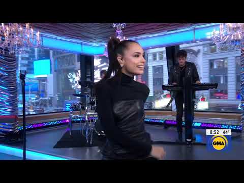 Sofia Carson & R3HAB - I Luv U (GMA Live 2020)