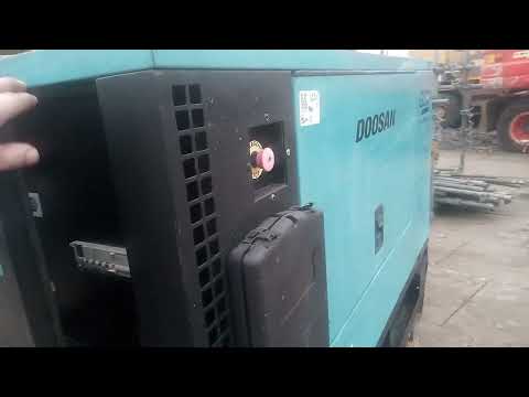 Gebraucht Generator Doosan 30 KVA Year 2017