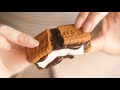 Chocolate Mochi Lotus Biscoff Sandwich