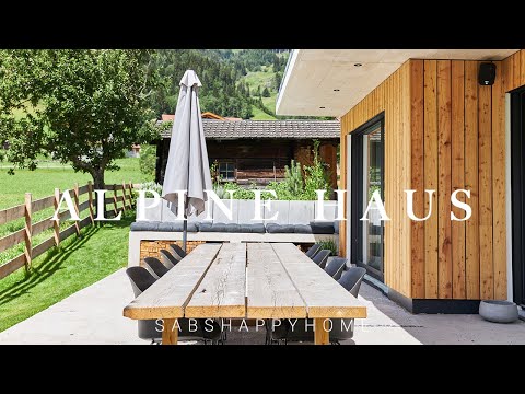 Haustour: Modernes Einfamilienhaus mit traumhafter Aussicht mitten in den Bergen von Österreich