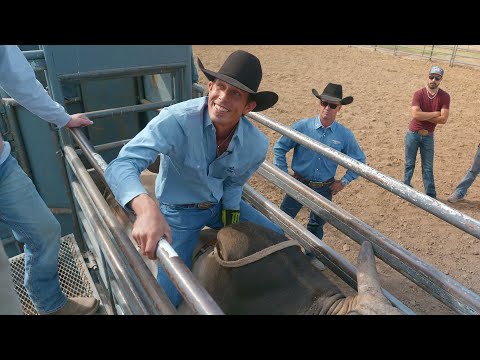 JB Mauney Challenges Rookies to Ride Bulls - Extended | Full Episode