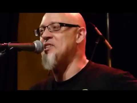 CHRISTOPHE GODIN explains the difference between a jazz guitarist and a rock guitarist