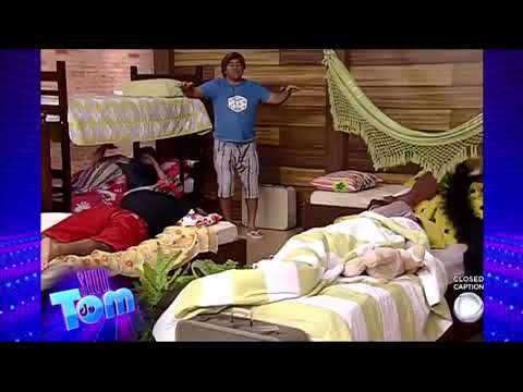 Tiririca, Tirullipa e Tom Cavalcante em "O Curral" sátira de A Fazenda