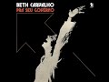 1974 Beth Carvalho - Maior É Deus (Eduardo Gudin/Paulo César Pinheiro)