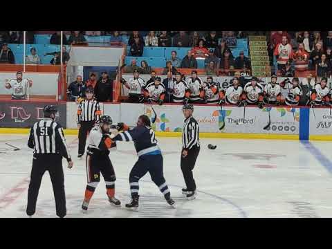 Fight/Bagarre Samuel Lévesque vs Nicolas Dumulong 7 octobre 2023