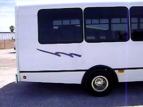 Champion bus sales - 2007 23 seats and rear luggage used bus sales.AVI