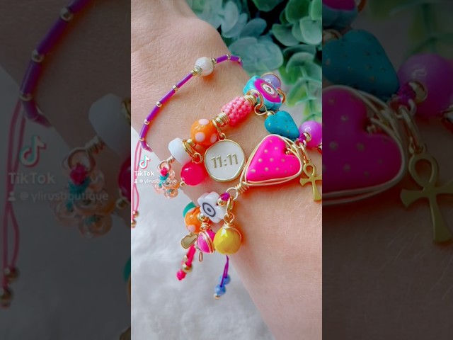 Vídeo relacionado con PYRUVAE 2 Piezas Demogorgon&The Hellfire Club Pulsera, Pulseras de Amistad, Pulseras de Pareja, EL, Eleven, Will, Ajustable Für Amigos, Parejas, Uso Diario, Joyería Casual