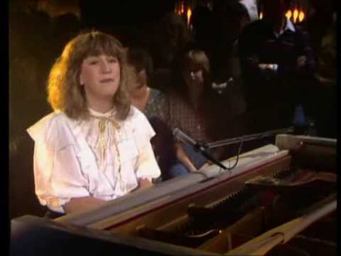download lagu mp3 mp4 Betty Legler, download lagu Betty Legler gratis, unduh video klip Betty Legler