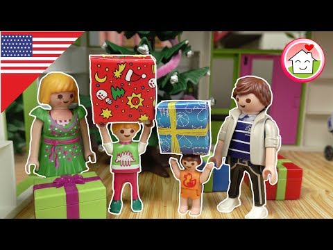 Playmobil English Mega Pack Christmas with the Hauser Family