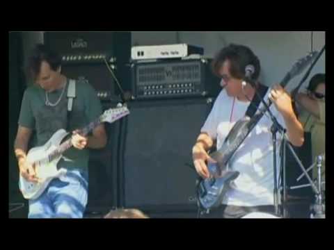 Steve Vai & Tony MacAlpine Live Part 1
