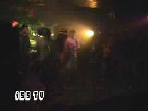 FAYA RIDDIMS (ISS) + VICTOR BHING-I pon Sarajevo Riddim (or)