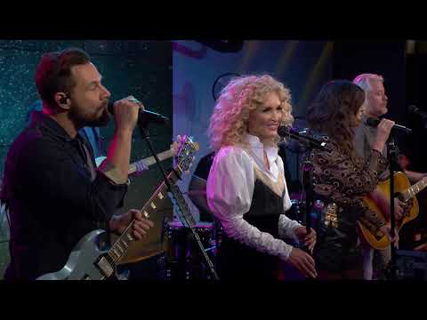 Little Big Town - Next To You (YouTube Space NYC)