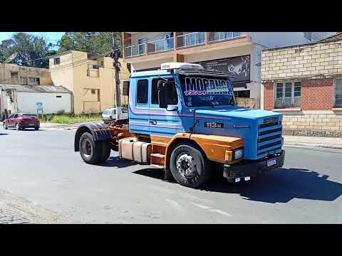 Tradicional carreata homenagem são Cristóvão, padroeiro dos caminhoneiros Matias Barbosa MG Brasil 