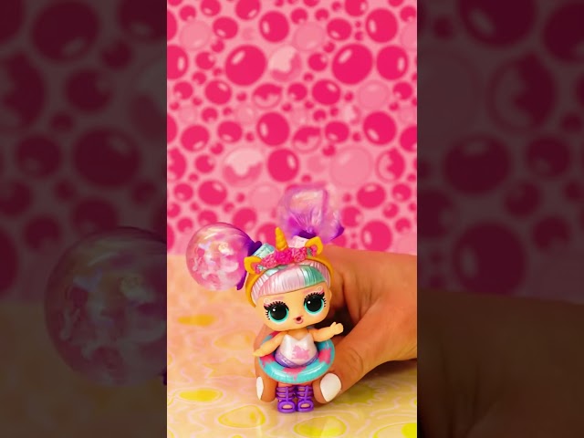 Vídeo relacionado con Paquete de 2 - Globos de papel de aluminio de 35 "LOL - Queen Bee + Diva Girl - Fiesta LOL