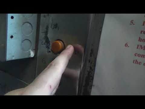 The Amazing 1919 Otis Traction Elevators In Ravenswood, Chicago Part 2/2: The Freight (FOAM ALERT)