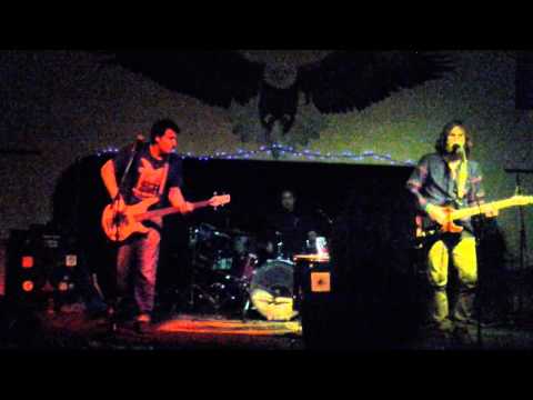 Tremble and the Shakes-Lizard Queen