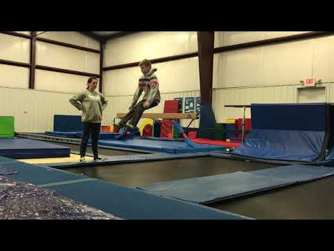 Tumbles at Home #10 Trampoline swivel hips