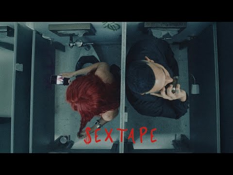 De La Rose & Eladio Carrion - $extape (Official Video)